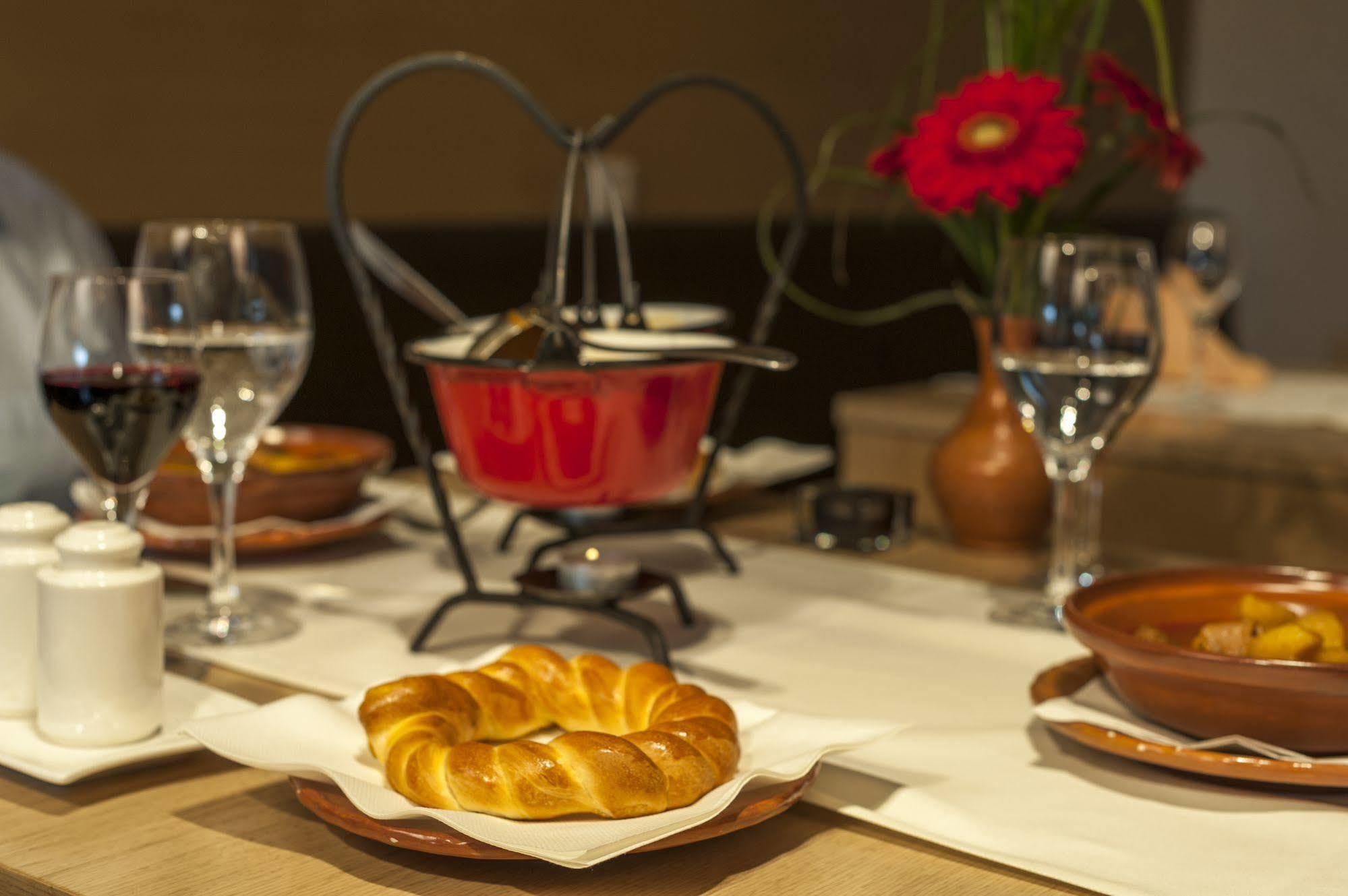 לנדבה Lipa Hotel מראה חיצוני תמונה
