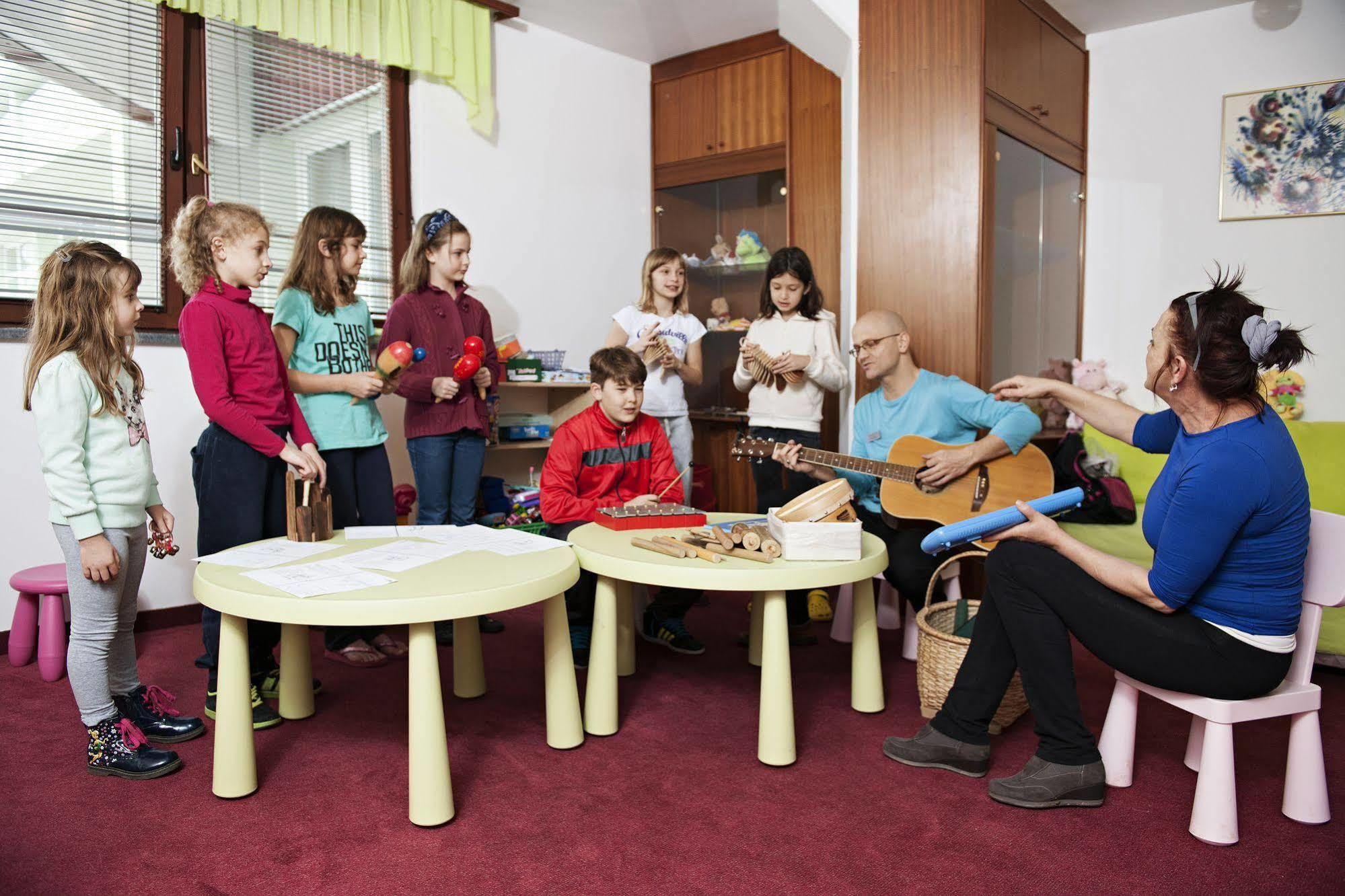 לנדבה Lipa Hotel מראה חיצוני תמונה